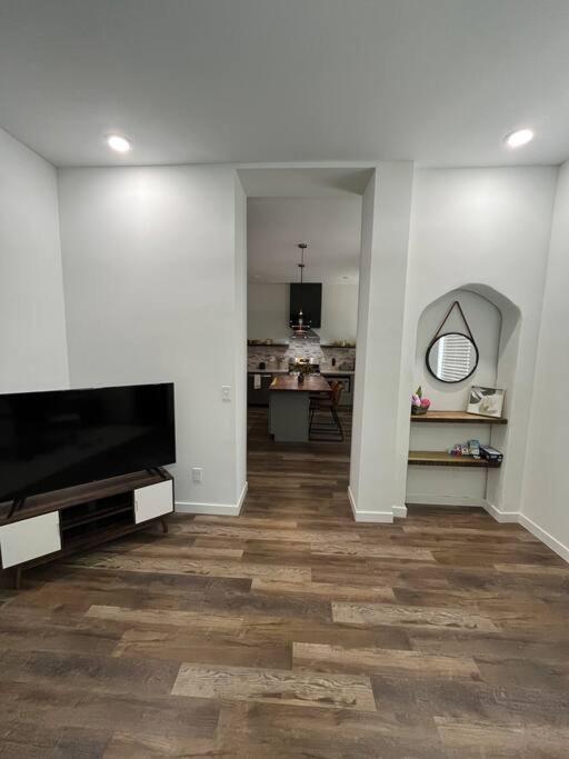 Luxury 2Br Within Walking Distance To Nightlife!! Vila Covington Exterior foto